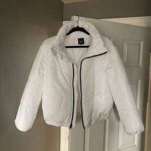 Wild Fable White Puffer